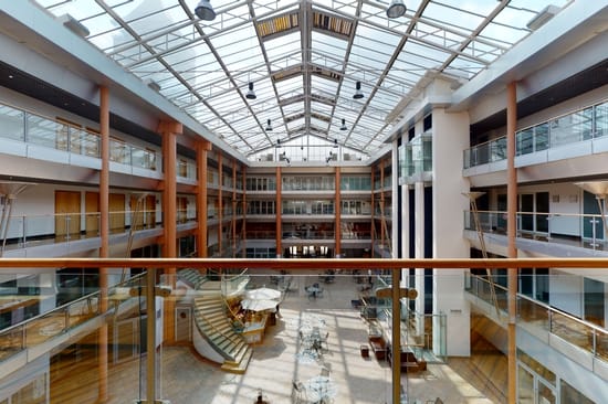 Chelsea Harbour Limited (500 - 3,000 sqft) - 219 Harbour Yard, SW10 - Chelsea