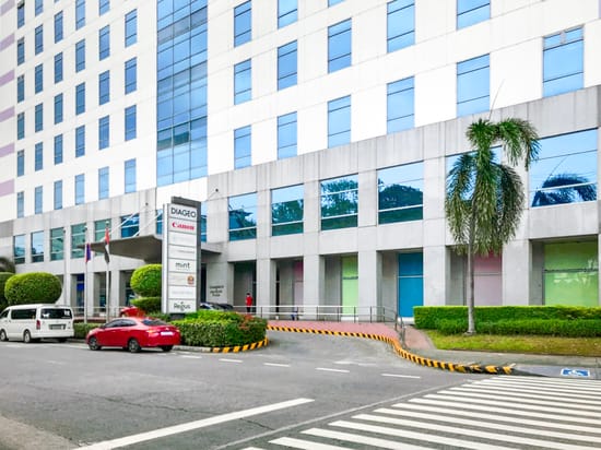 Regus - 4/F Unit 4 C& D,Commerce and Industry Plaza Building,Mckinley Town Center, Park Avenue