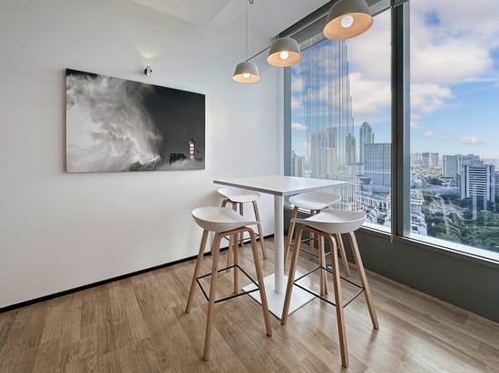 Regus - Dela Rosa St., Brgy. Pio Del Pilar, Metro Manila,Victoria de Makati