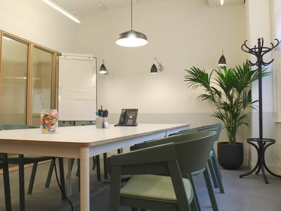 FORA - Lloyds Avenue, EC1 - Aldgate