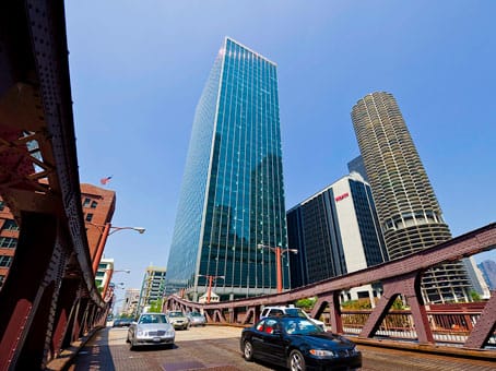 Regus - CBD - 321 North Clark Street - Chicago - IL