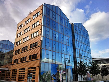 Regus - Pont de Flandre - 11 rue de Cambrai - Immeuble l'Artois - Paris (Cedex 19)