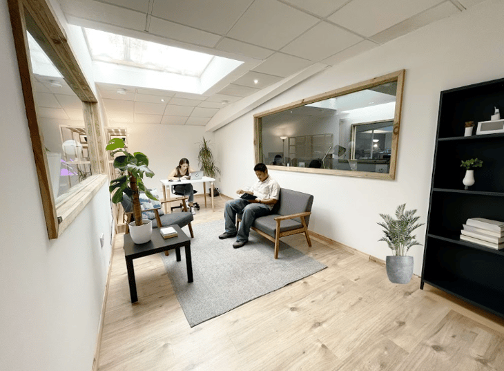 Mainyard Studios - 90 Wallis Road, E9 - Hackney Wick image 11