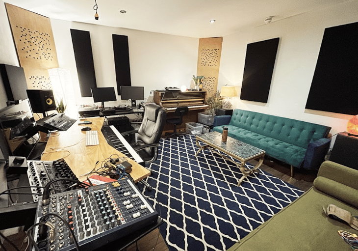 Mainyard Studios - 90 Wallis Road, E9 - Hackney Wick image 10
