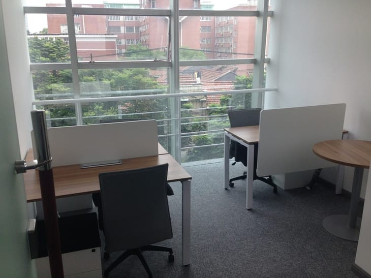 Access Asia - Mingyuan Business Center - 98-118 Jiashan Road - Xuhui District - Shanghai image 3