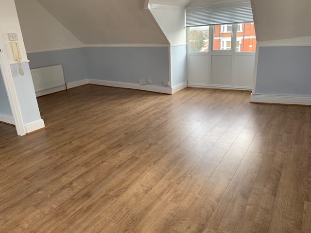 The JMH Partnership - JMH House - 481 Green Lanes, N13 - Palmers Green image 1