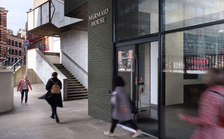 Halkin Business Centres - The Mermaid Building - 2 Puddle Dock, EC4 - Blackfriars image 3