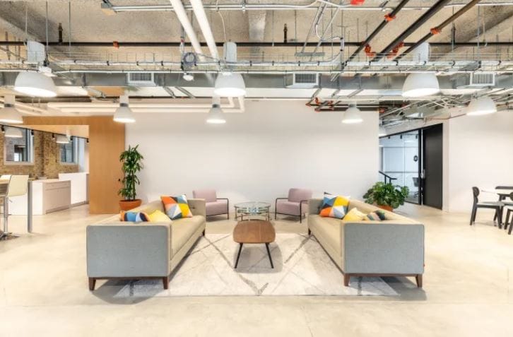 IWG (Regus) - Exchange Tower - 388 Sukhumvit Road, 10110 - Bangkok image 4