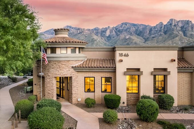 Intelligent Office (Oro Valley) - 1846 E Innovation Park Dr. - Oro Valley, AZ image 1