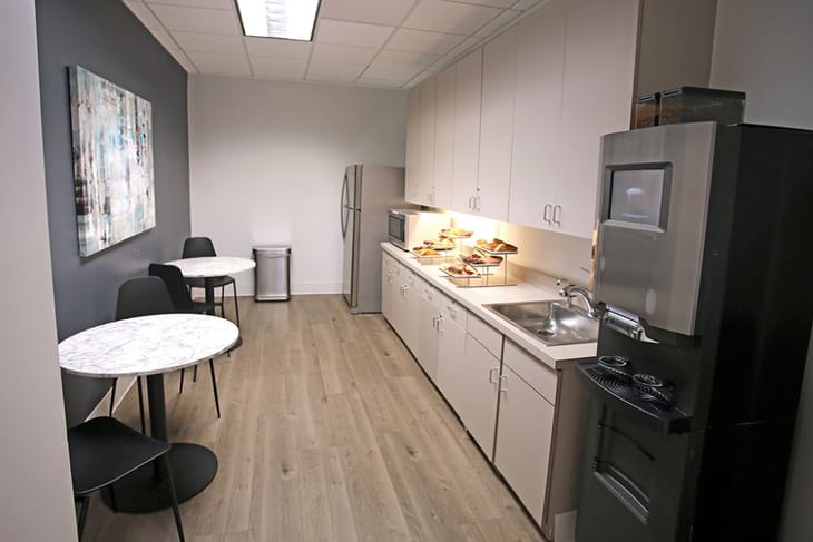 Premier Workspaces - LBP - Long Beach - CA - 444 West Ocean image 2