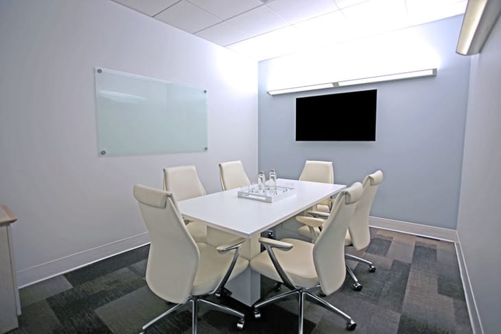 Premier Workspaces - COL - Pasadena - CA - E. Colorado Blvd image 5