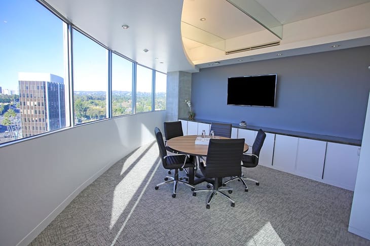 Premier Workspaces - BH2 - Beverly Hills - CA - 9701 Wilshire Blvd image 6