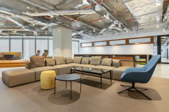 IWG (Regus) - Julphar Tower - Ras al Khaimah - Dubai image 3