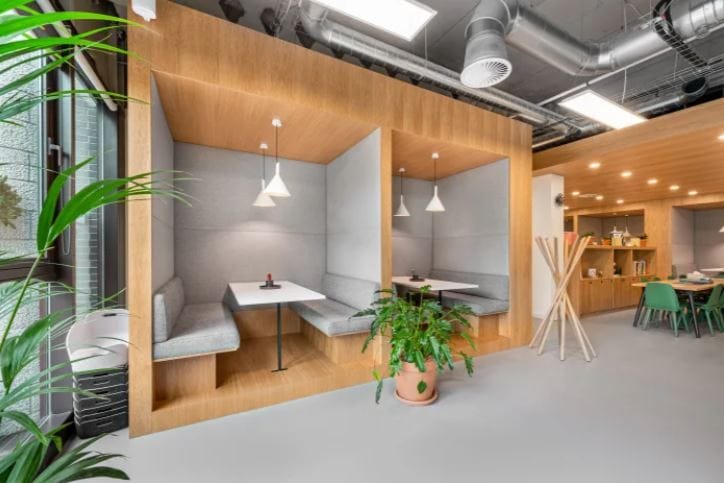 IWG (Regus) - Hairong Plaza - Zhenyu Street, 130012 - Changchun image 2