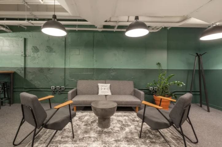 IWg (Regus) - Business Terminal - Rue de Pre-Bois 14 Cointrin, 1216 - Geneva image 4
