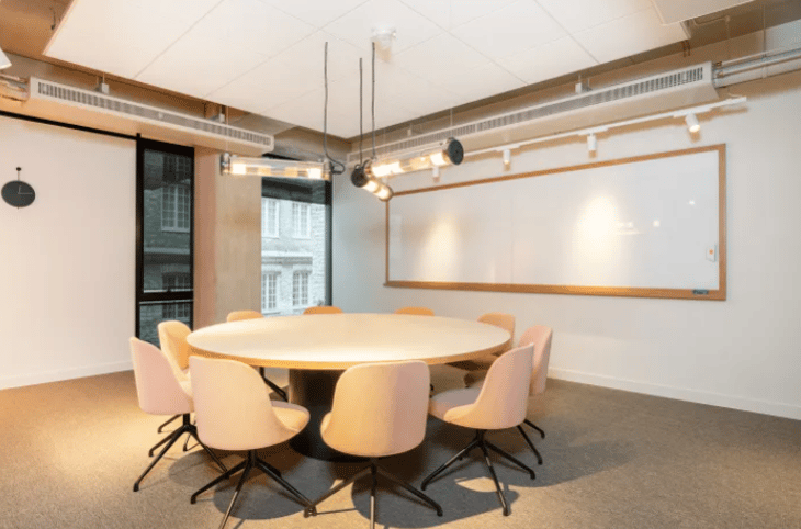 IWG (Regus) - 645 Grand River, 48843 - Howell - MI image 2