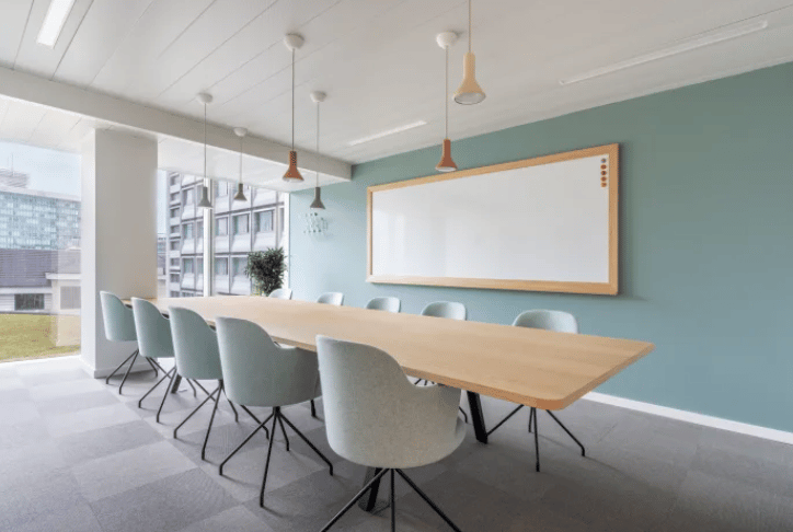 IWG (Regus) - 645 Grand River, 48843 - Howell - MI image 3