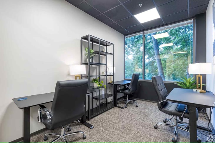 Lucid - 3100 Interstate North Circle Southeast, Atlanta image 3