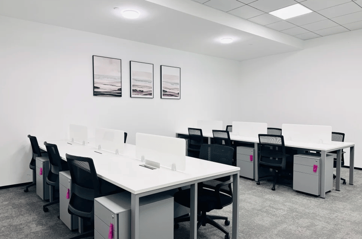 IWG (Regus) - Reeb Building - 28 Lane 379 - South Hongmei Road, 200237 - Minhang image 4