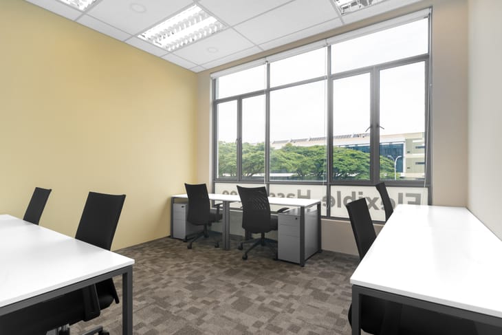 Regus - 73-3-1,Ideal@The One,Jalan Mahsuri, Bayan Lepas image 8