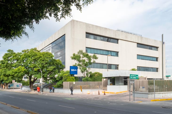 Regus - Av Constituyentes 120, El Carrizal image 1