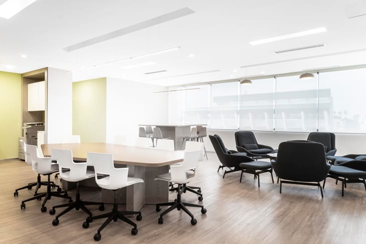 Regus - Av Constituyentes 120, El Carrizal image 5