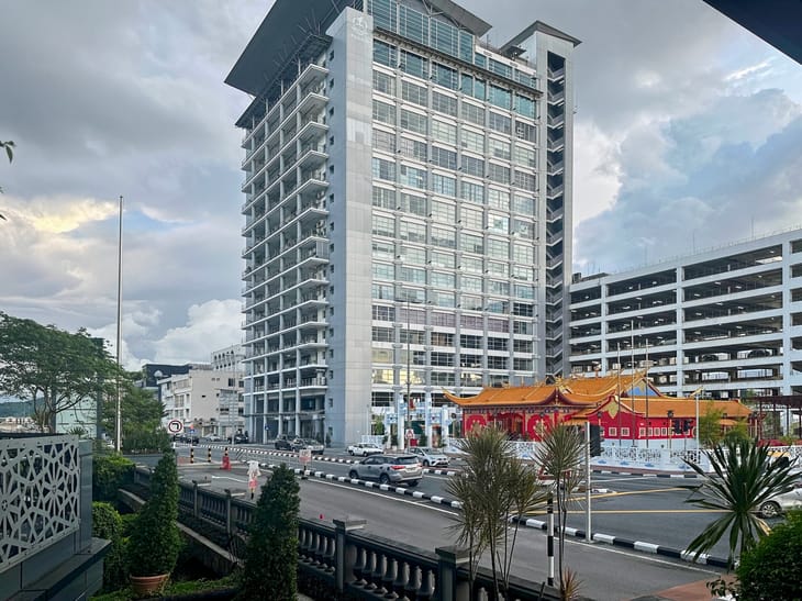 Regus - 8th Floor, PGGMB Building,Jalan Kianggeh image 1
