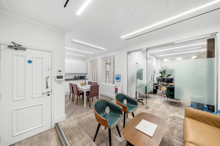 Workplace Plus (Managed 287 sqft) - ASPEN House - 25 Dover Street, W1S 4LX - Mayfair image 5