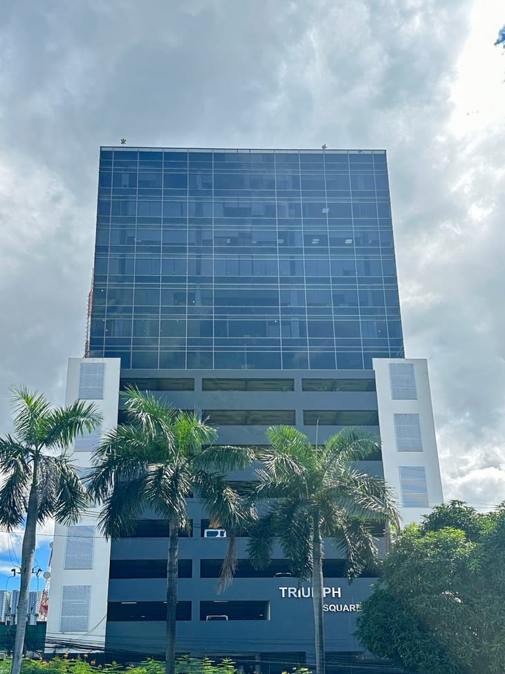 Regus - 11F Triumph Square,1618 Quezon Avenue, Brgy. South Triangle image 1