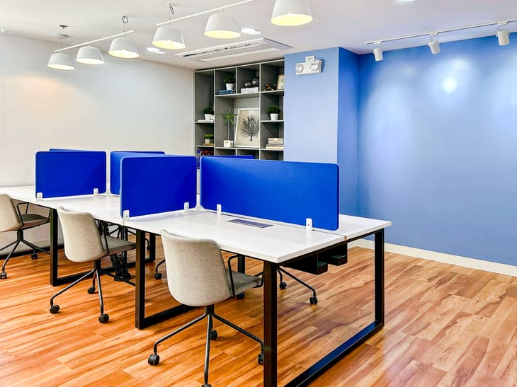 Regus - 11F Triumph Square,1618 Quezon Avenue, Brgy. South Triangle image 6