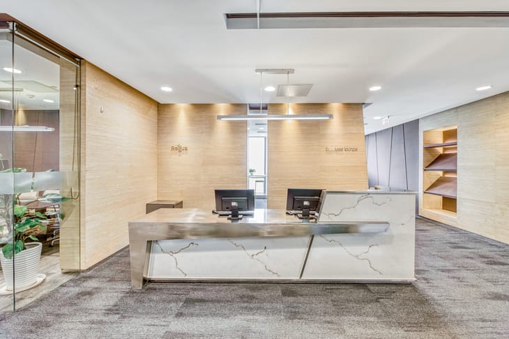 Regus - 17/F, Tower D1, DRC Diplomatic Office Building,No. 19 Dongfangdong Road,Chaoyang District image 3