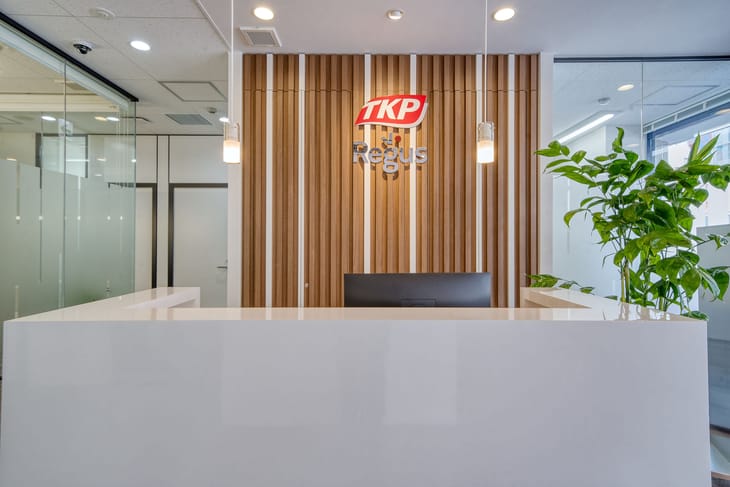 Regus - Aono Building 1F,4-3-7,Chifunemachi,Matsuyama image 2