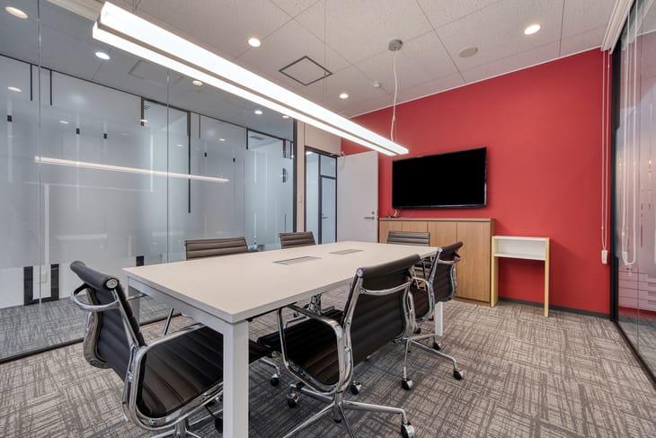 Regus - Aono Building 1F,4-3-7,Chifunemachi,Matsuyama image 3