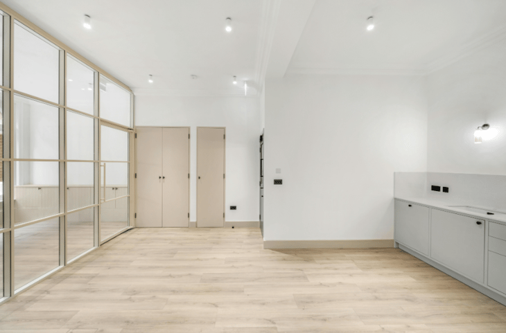 Sub800 Managed (1,135 - 1,135 sqft) - 112-114 Great Portland Street, London, UK image 5