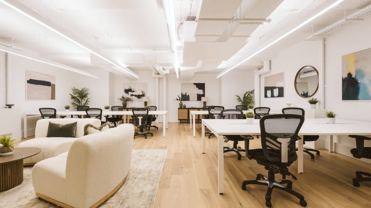 Atlas Properties - Hatch (Managed  2,153 sqft) - 18 Clerkenwell Close, EC1R 0QN - Farringdon image 1
