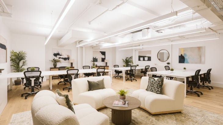 Atlas Properties - Hatch (Managed  2,153 sqft) - 18 Clerkenwell Close, EC1R 0QN - Farringdon image 2