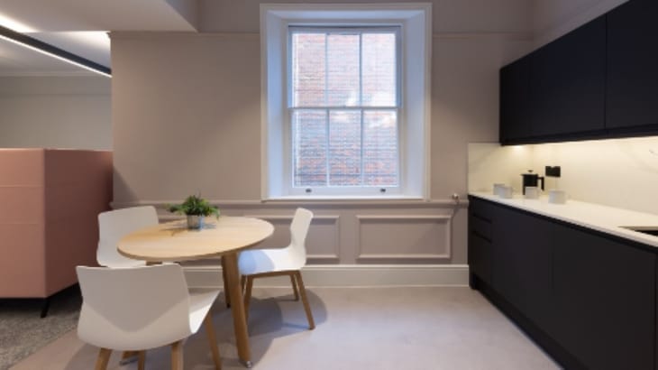 UNION (Managed 1,553 sqft) - 31 Dover Street, W1S - Mayfair image 2