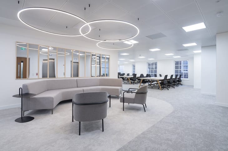 Sub800 Managed (2,186 - 2,186 sqft) - 42 Trinity Square, London, UK image 7