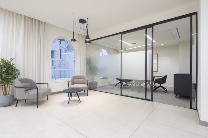 Sub800 Managed (2,186 - 2,186 sqft) - 42 Trinity Square, London, UK image 8