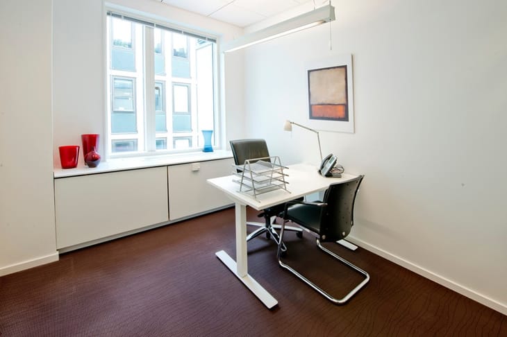 Regus - Krejaren 2 - Östermalmstorg - Stockholm image 5