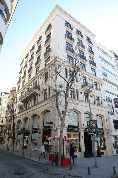Servcorp - Louis Vuitton Building - Bostani Street, Tesvikiye - Istanbul image 1