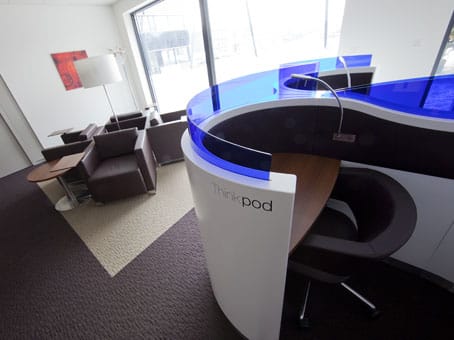 Regus - Nyon Lake Geneva Business park- Route de Crassier - Eysins - Geneva image 11