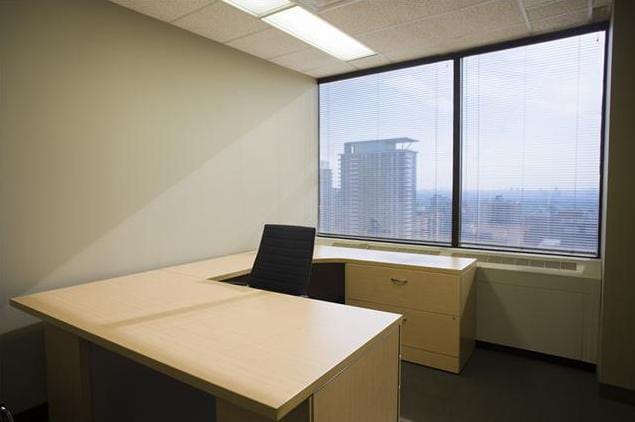 Intelligent Office - 2300 Yonge Street, Toronto - ON image 3
