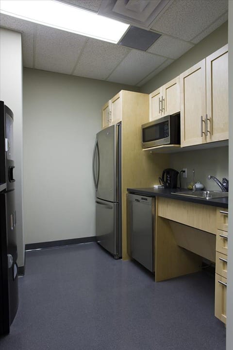 Intelligent Office - 2300 Yonge Street, Toronto - ON image 8