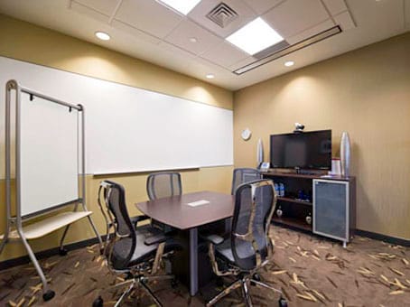 Regus - The Avenue Forsyth - Peachtree Parkway - Cumming - GA image 8