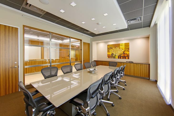 Platinum Business Center - Ponce de Leon Blvd - Coral Gables - FL image 5