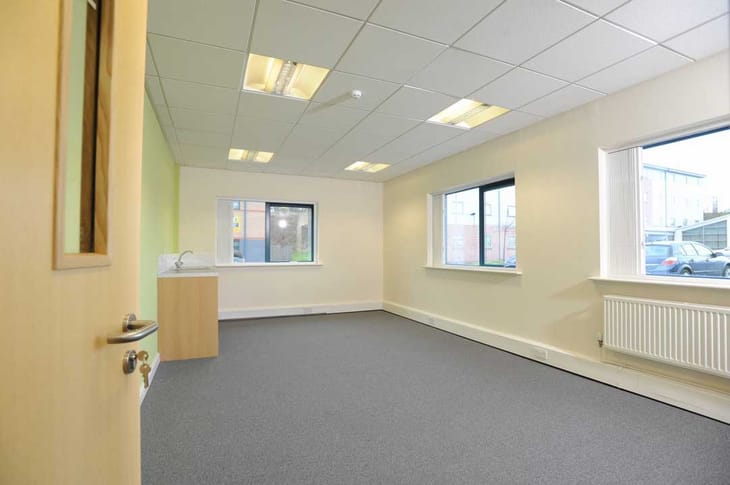 Whittle Jones - 2G The Gateway - Fryer's Way - Silkwood Business Park WF5 - Wakefield image 2