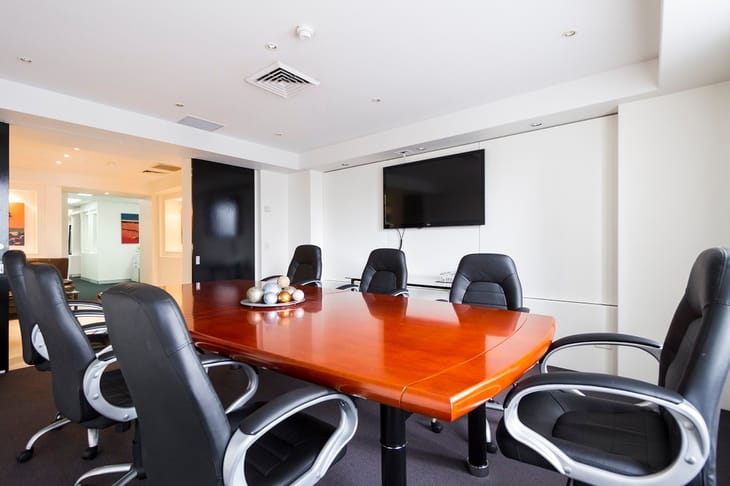 Surfers Paradise Executive Offices - Cavill Avenue - Surfers Paradise - QLD image 5