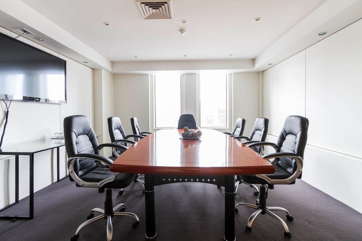 Surfers Paradise Executive Offices - Cavill Avenue - Surfers Paradise - QLD image 6