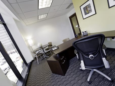 Regus - Galleria PNC Plaza - East Broad Street - Columbus  - OH image 5